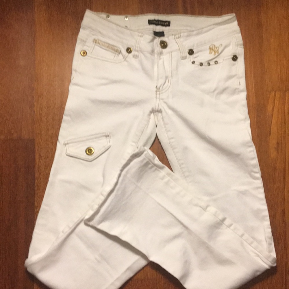 ROCA WEAR White Jeans